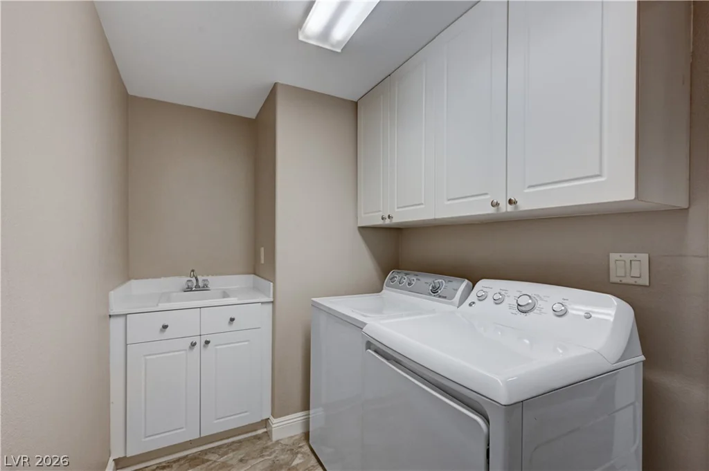 1693 Ravanusa, Henderson, NV 89052