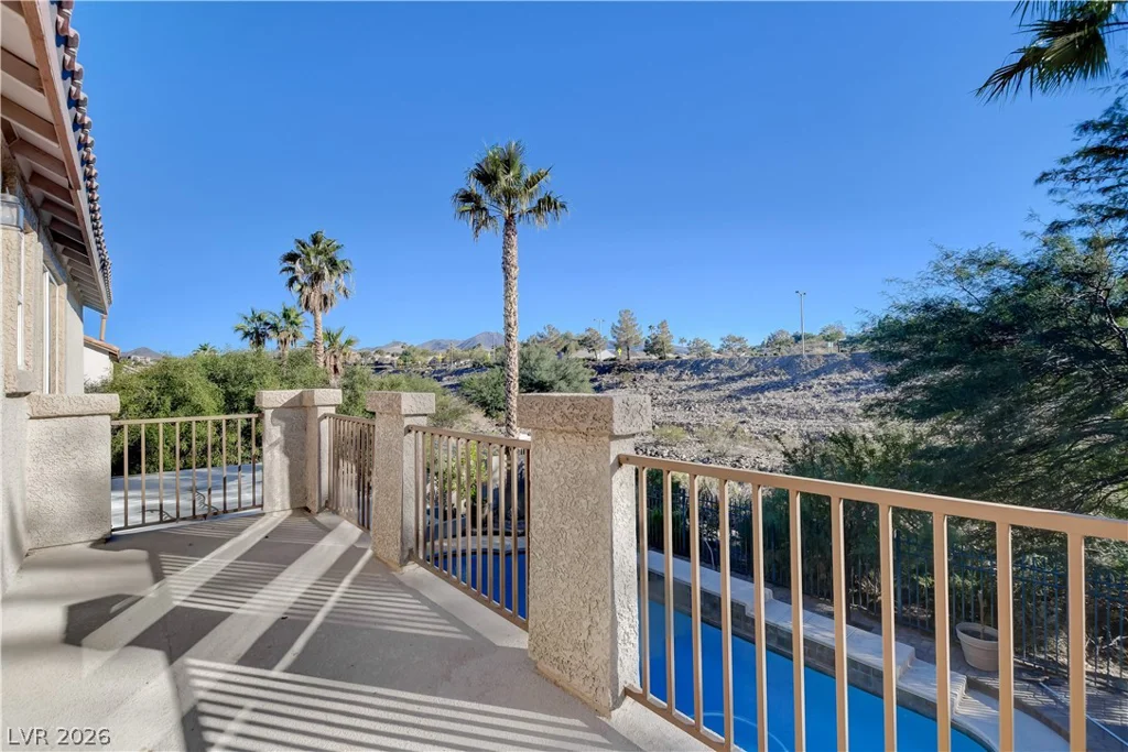 1693 Ravanusa, Henderson, NV 89052