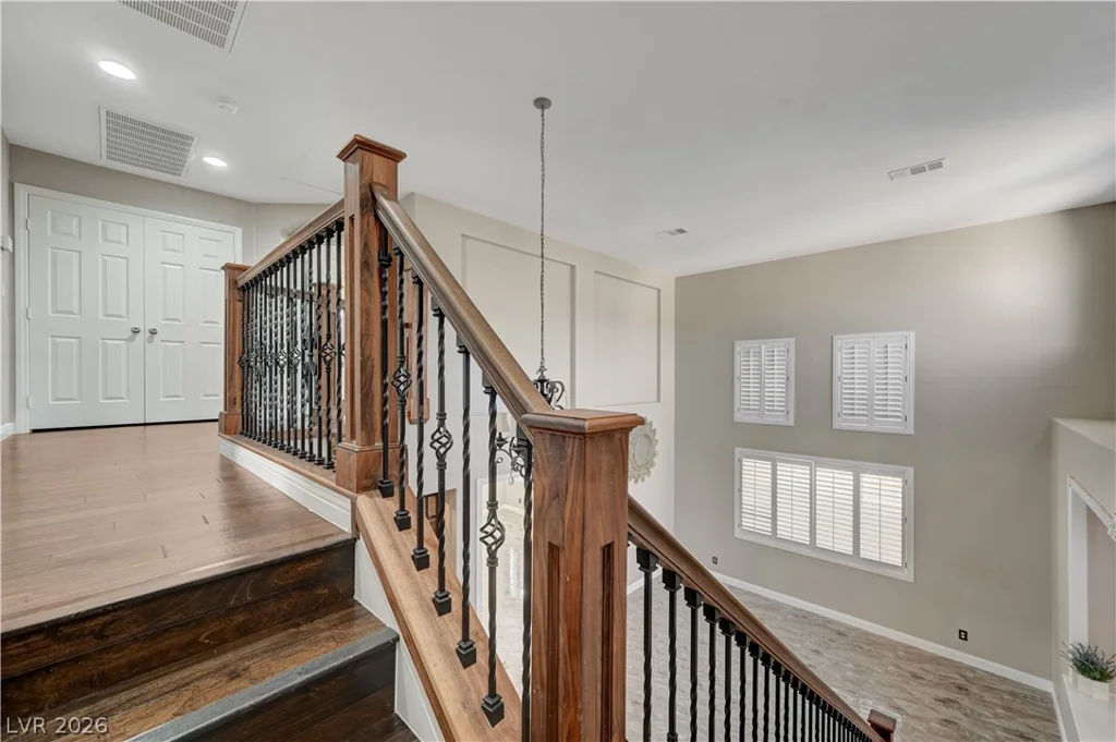 1693 Ravanusa, Henderson, NV 89052