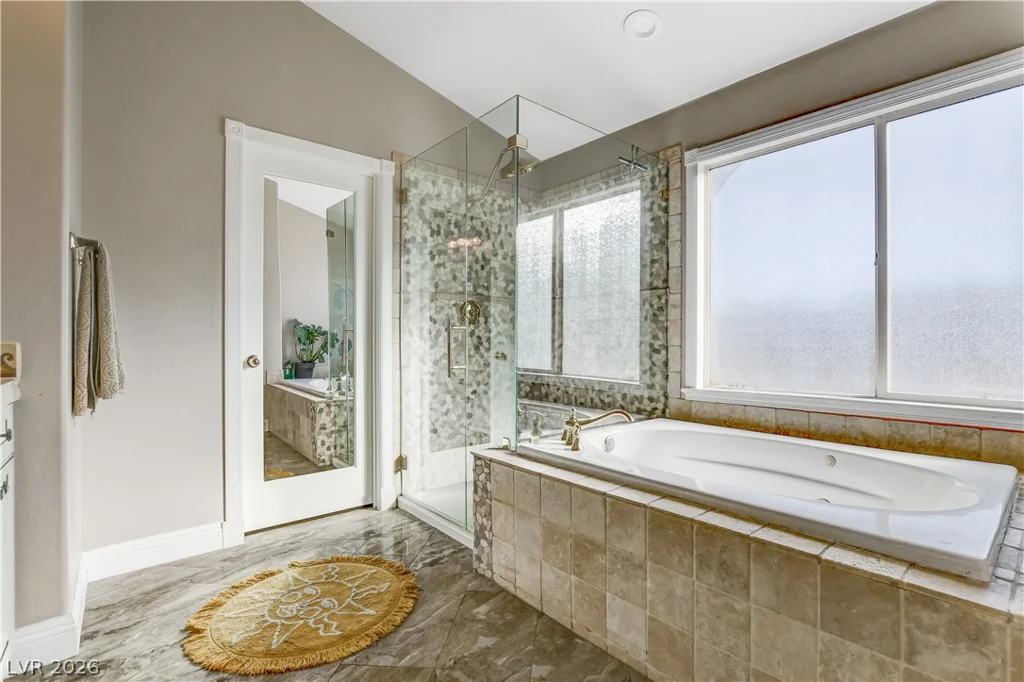 1693 Ravanusa, Henderson, NV 89052
