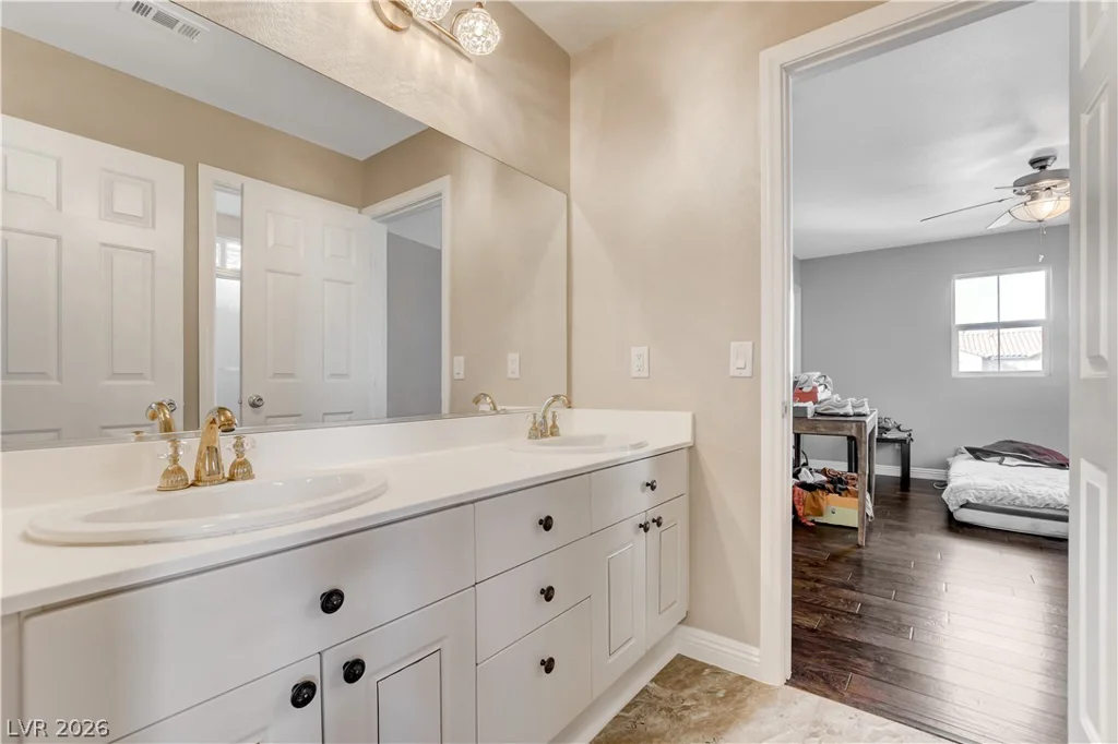 1693 Ravanusa, Henderson, NV 89052