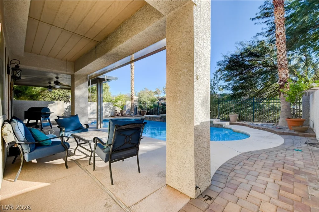 1693 Ravanusa, Henderson, NV 89052