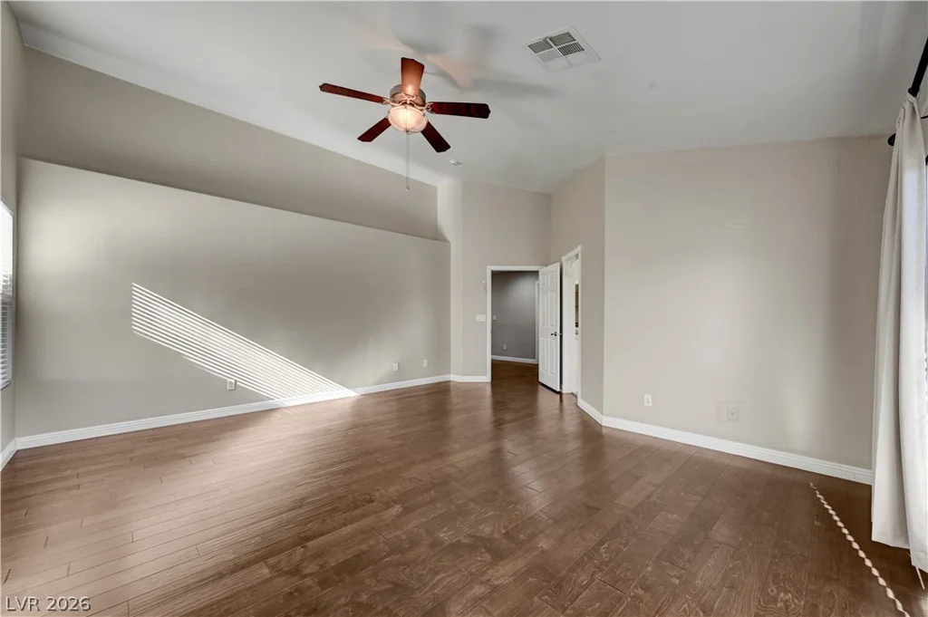 1693 Ravanusa, Henderson, NV 89052