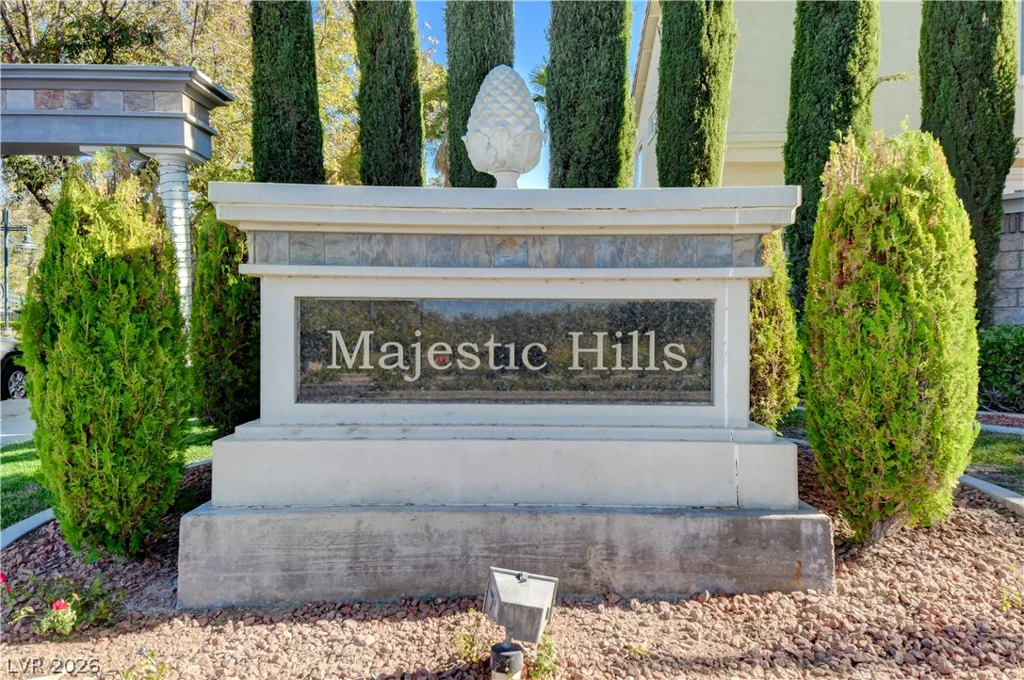 1693 Ravanusa, Henderson, NV 89052