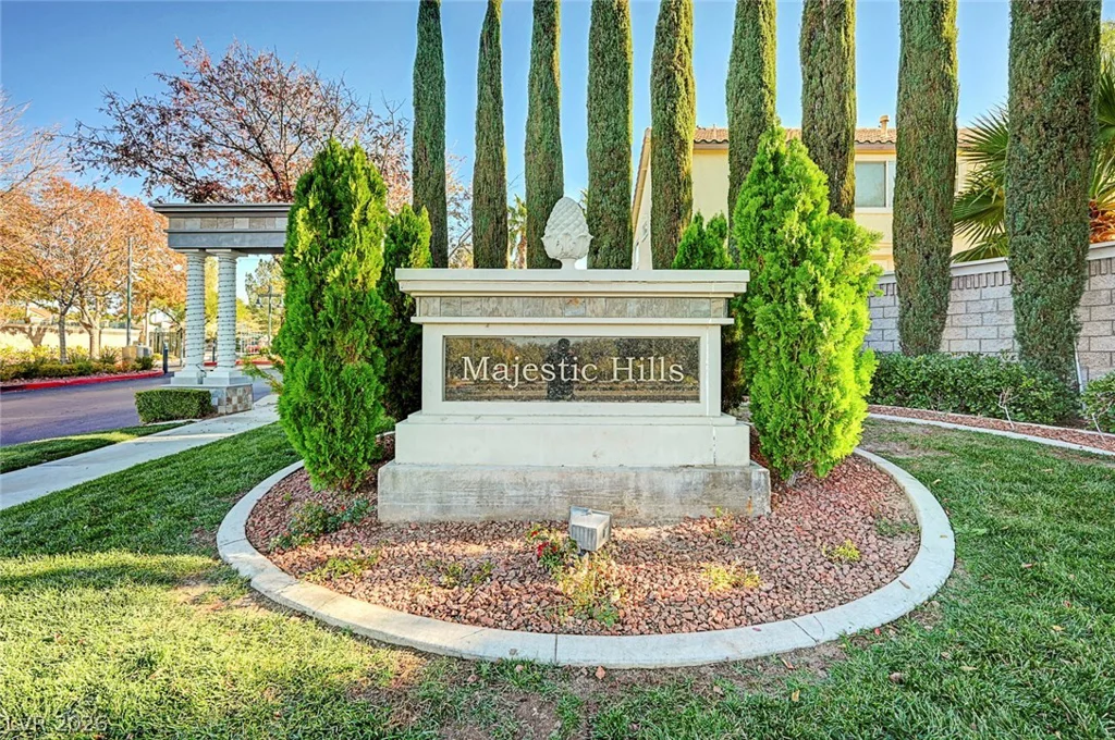 1693 Ravanusa, Henderson, NV 89052