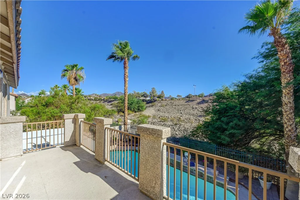 1693 Ravanusa, Henderson, NV 89052