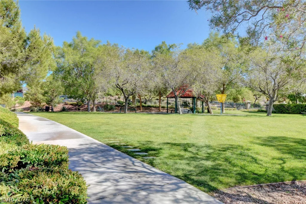 1693 Ravanusa, Henderson, NV 89052