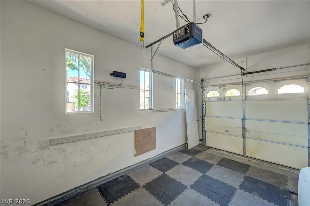 1693 Ravanusa, Henderson, NV 89052