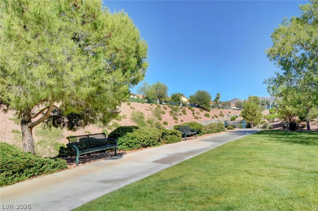 1693 Ravanusa, Henderson, NV 89052