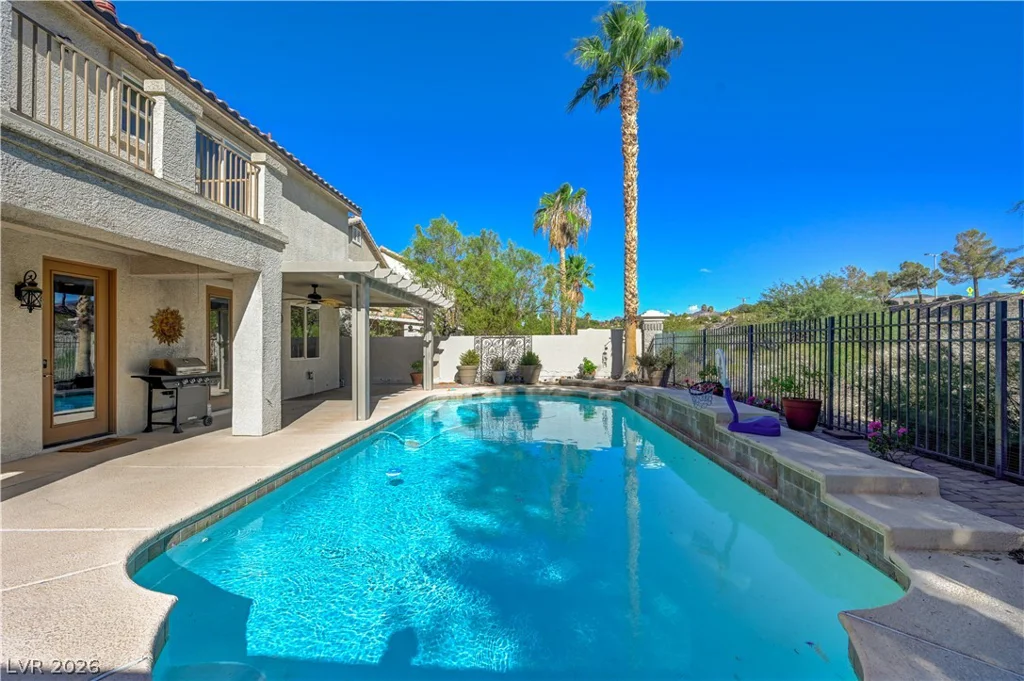 1693 Ravanusa, Henderson, NV 89052