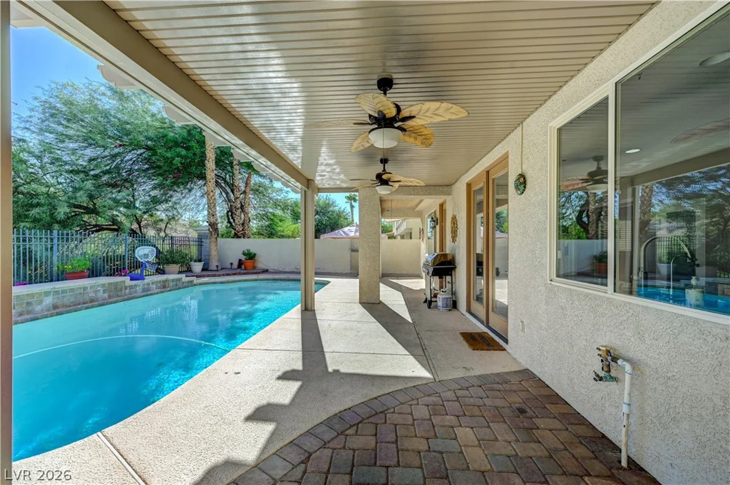 1693 Ravanusa, Henderson, NV 89052