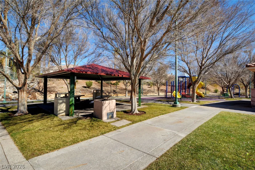 1693 Ravanusa, Henderson, NV 89052