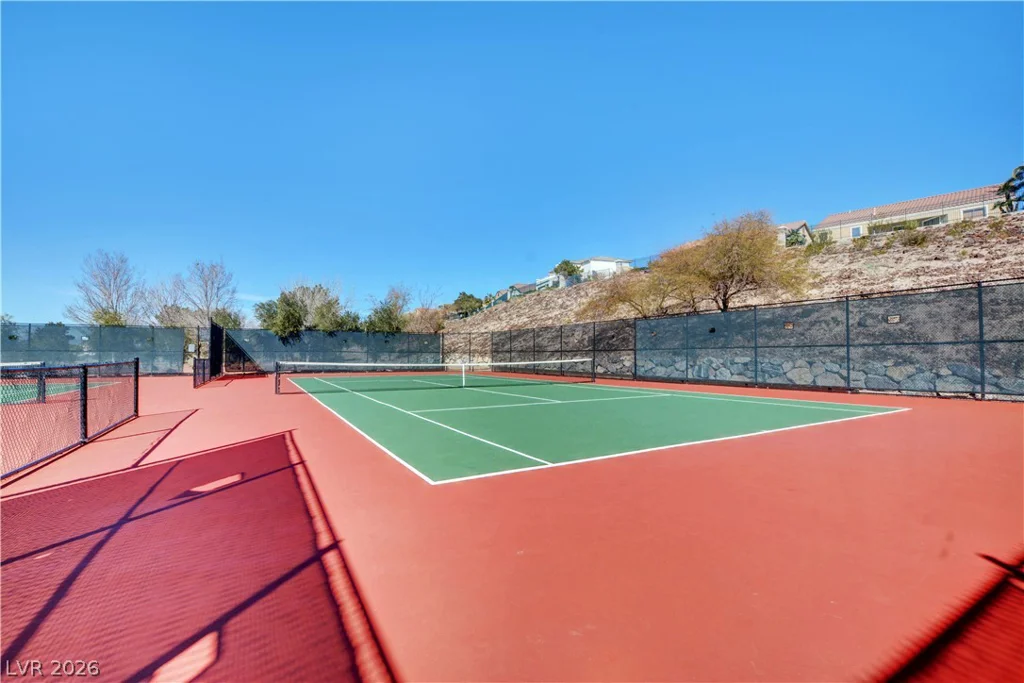 1693 Ravanusa, Henderson, NV 89052