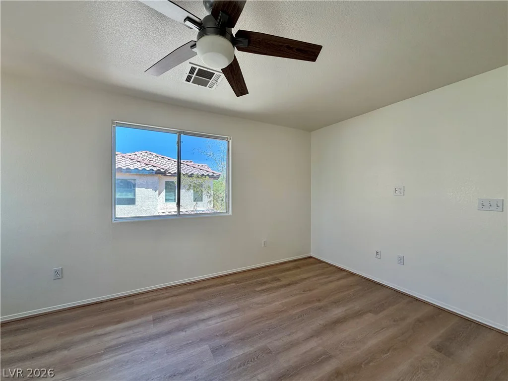 8220 Royal Lilly, Las Vegas, NV 89139
