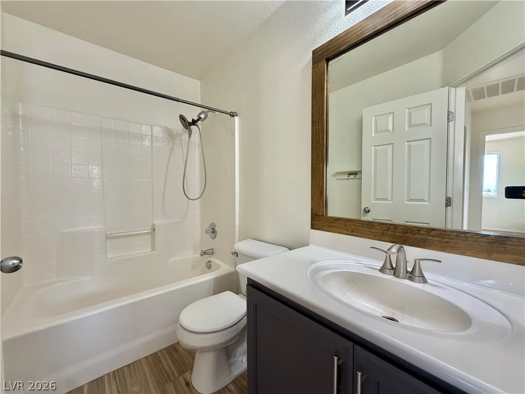 8220 Royal Lilly, Las Vegas, NV 89139