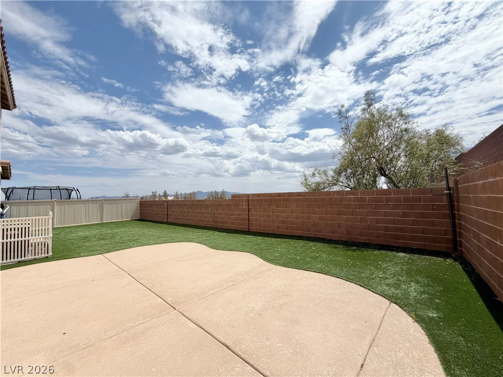 8220 Royal Lilly, Las Vegas, NV 89139
