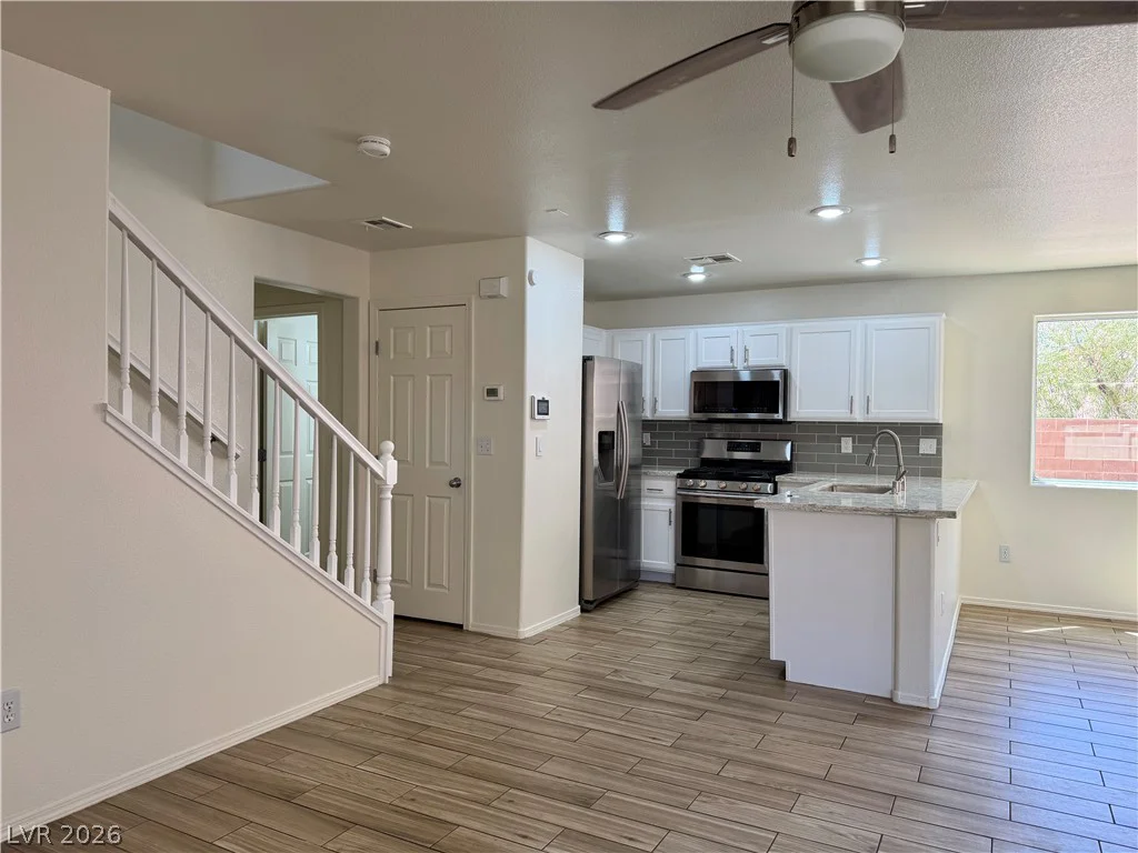 8220 Royal Lilly, Las Vegas, NV 89139