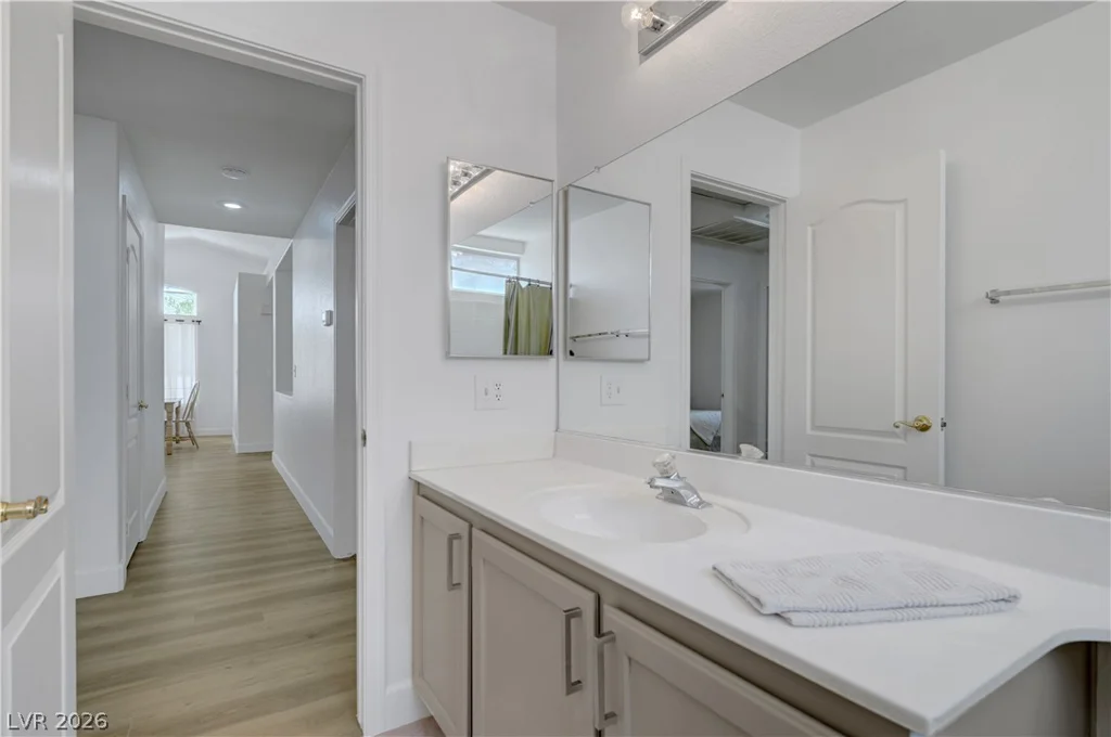 9054 Monteloma, Henderson, NV 89074