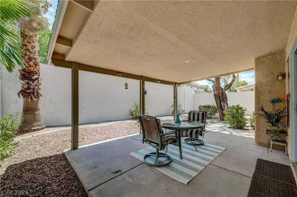 9054 Monteloma, Henderson, NV 89074