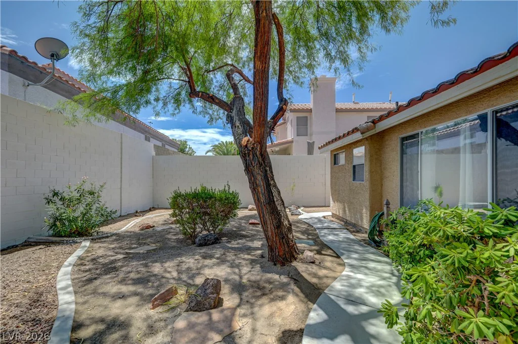 9054 Monteloma, Henderson, NV 89074