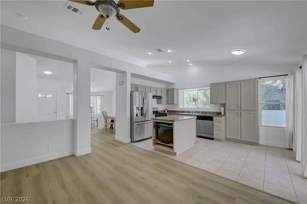 9054 Monteloma, Henderson, NV 89074