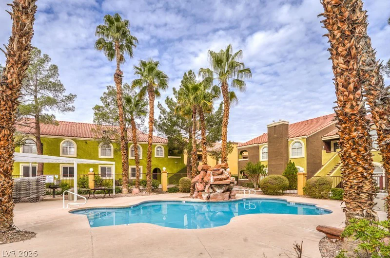 7950 Flamingo, Las Vegas, NV 89147