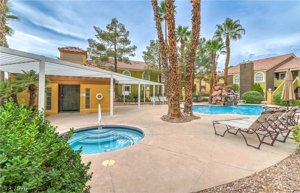 7950 Flamingo, Las Vegas, NV 89147