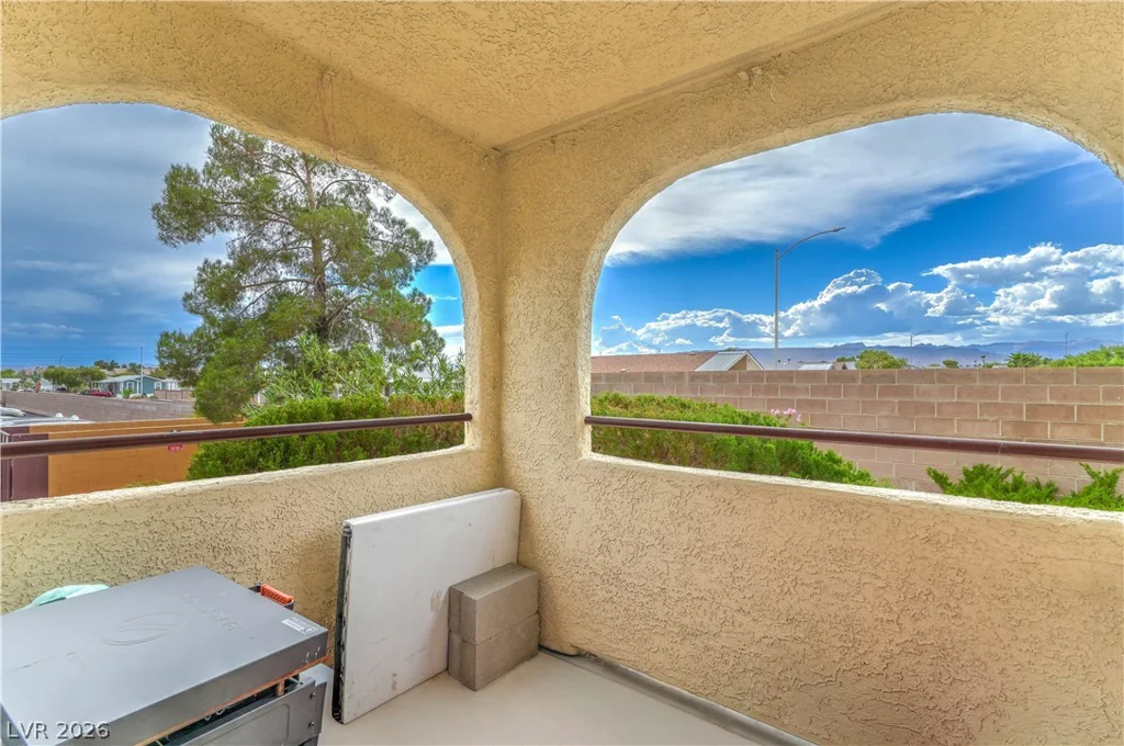 7950 Flamingo, Las Vegas, NV 89147