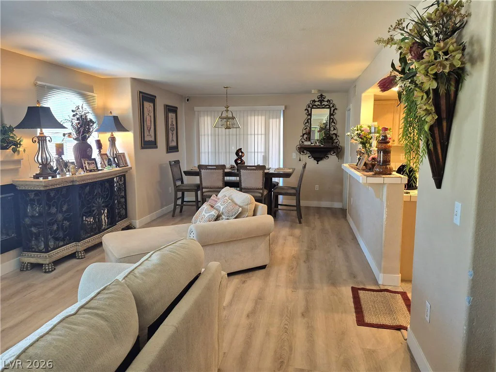 7950 Flamingo, Las Vegas, NV 89147