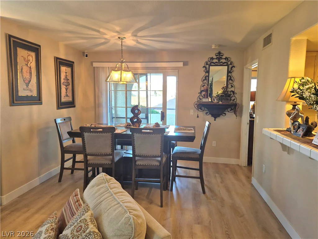 7950 Flamingo, Las Vegas, NV 89147
