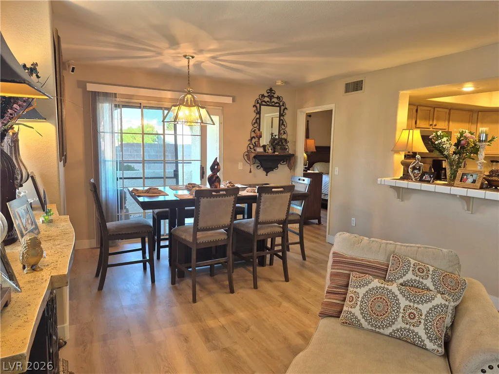 7950 Flamingo, Las Vegas, NV 89147