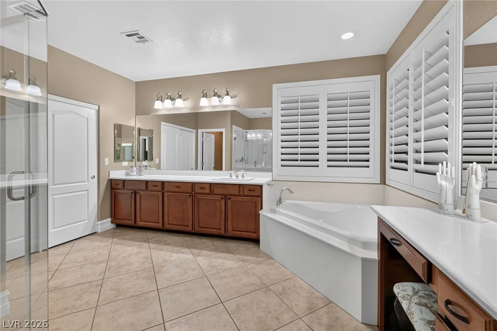 7347 Peace Rose, Las Vegas, NV 89131