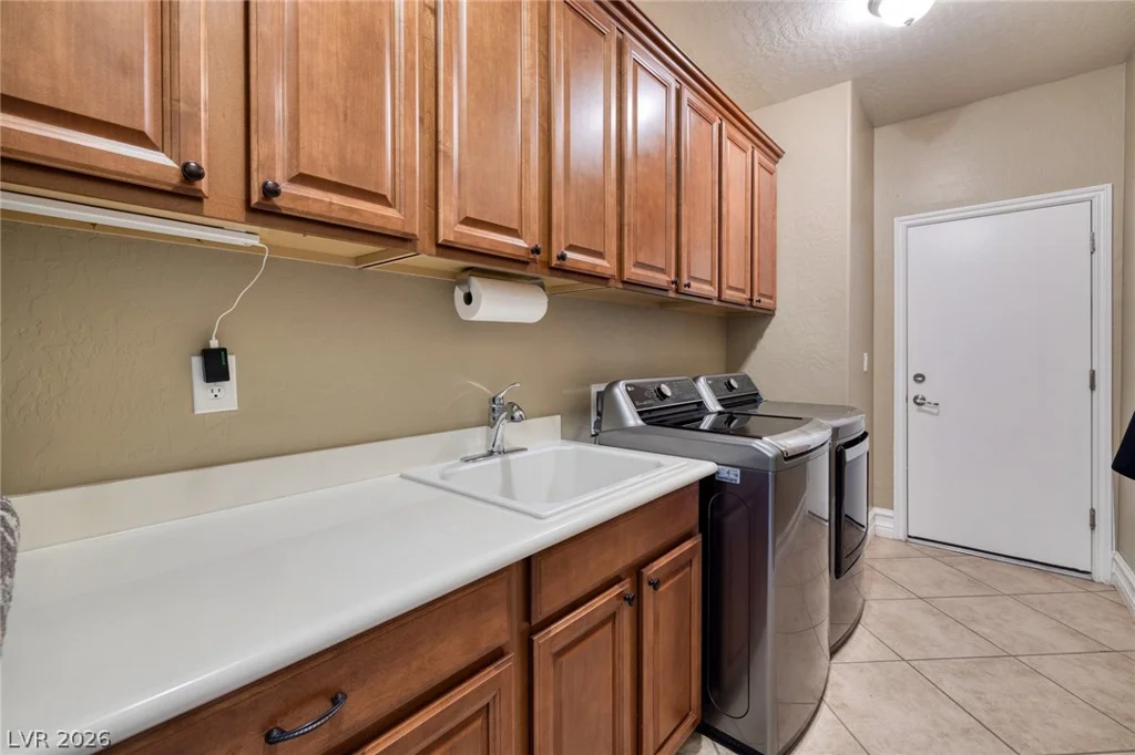 7347 Peace Rose, Las Vegas, NV 89131