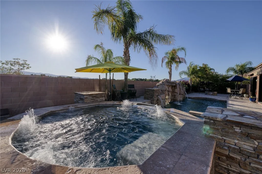 7347 Peace Rose, Las Vegas, NV 89131