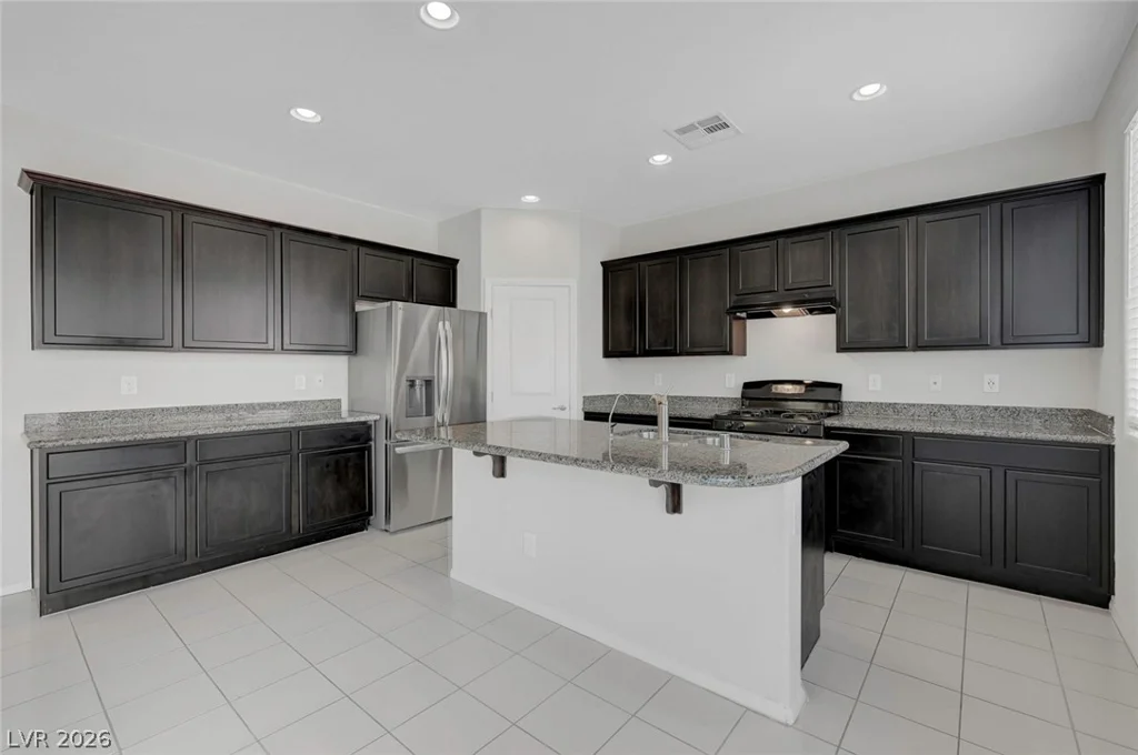 7711 Coral Cactus, Las Vegas, NV 89139