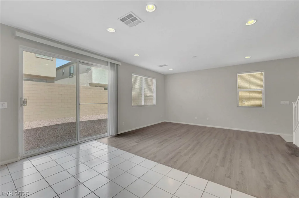 7711 Coral Cactus, Las Vegas, NV 89139