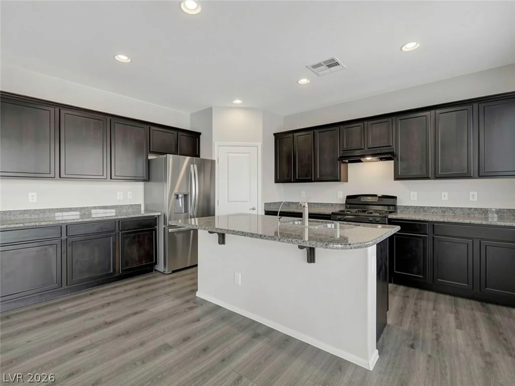 7711 Coral Cactus, Las Vegas, NV 89139