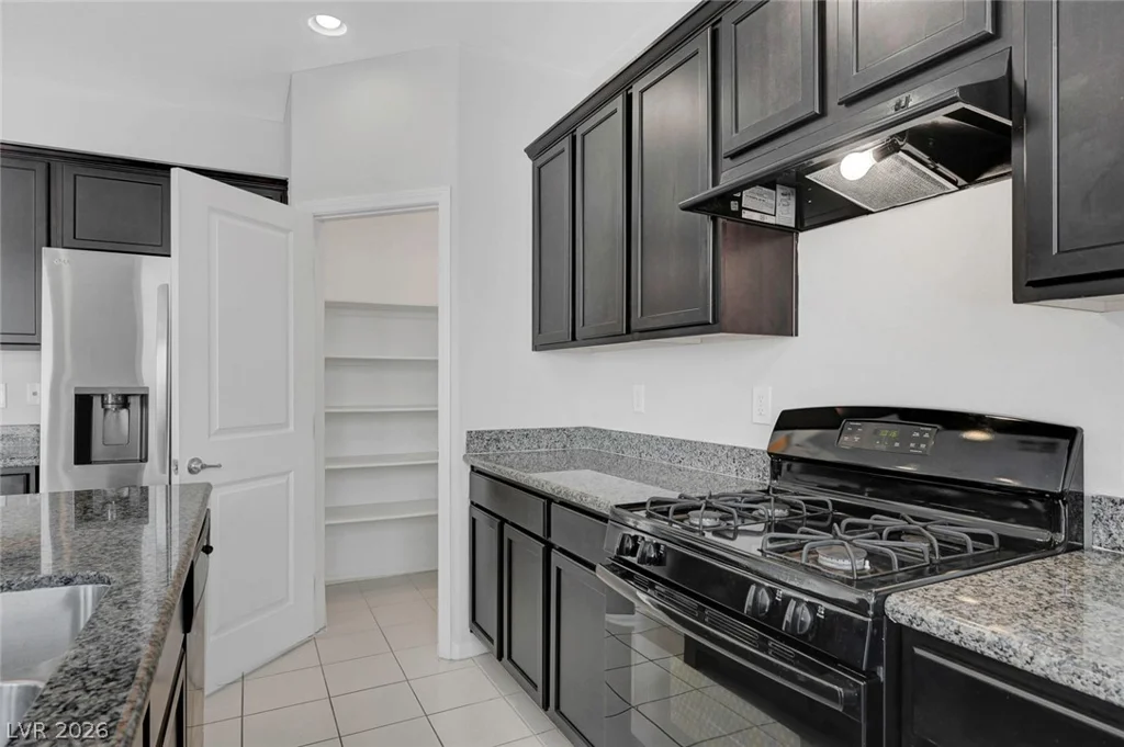 7711 Coral Cactus, Las Vegas, NV 89139
