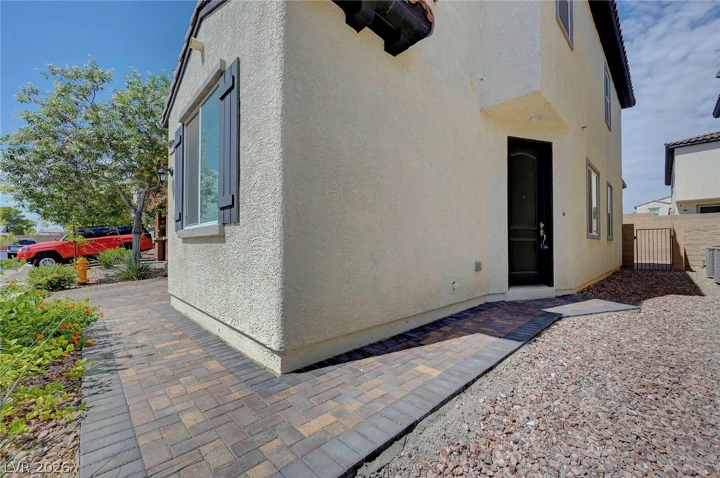 7711 Coral Cactus, Las Vegas, NV 89139