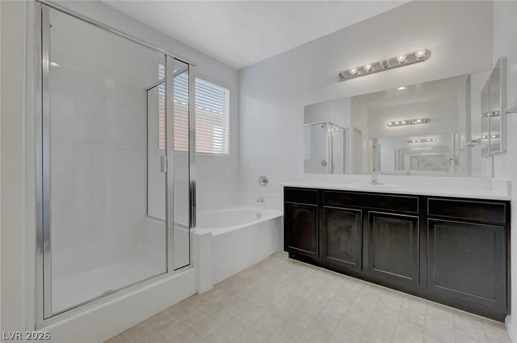 7711 Coral Cactus, Las Vegas, NV 89139