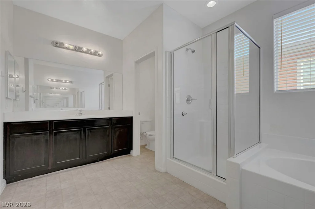 7711 Coral Cactus, Las Vegas, NV 89139