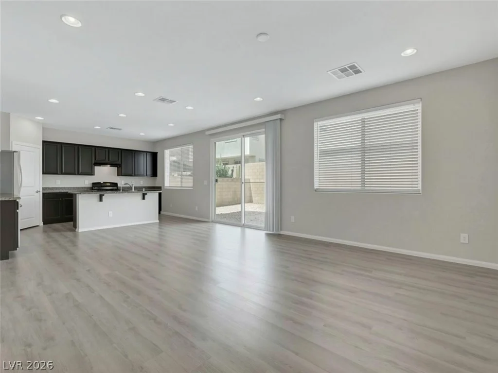 7711 Coral Cactus, Las Vegas, NV 89139