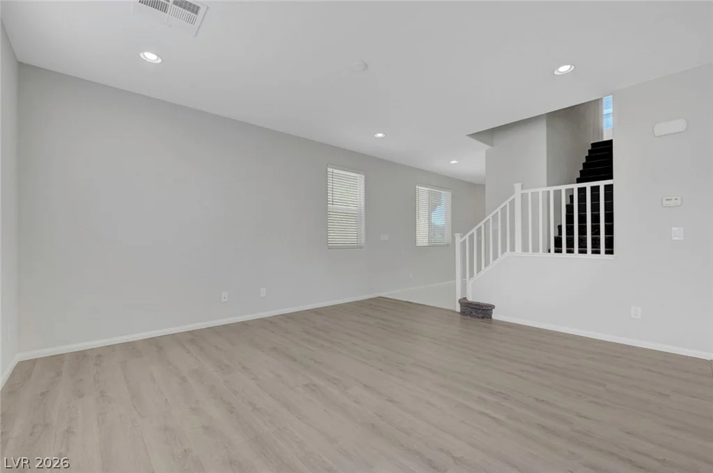 7711 Coral Cactus, Las Vegas, NV 89139