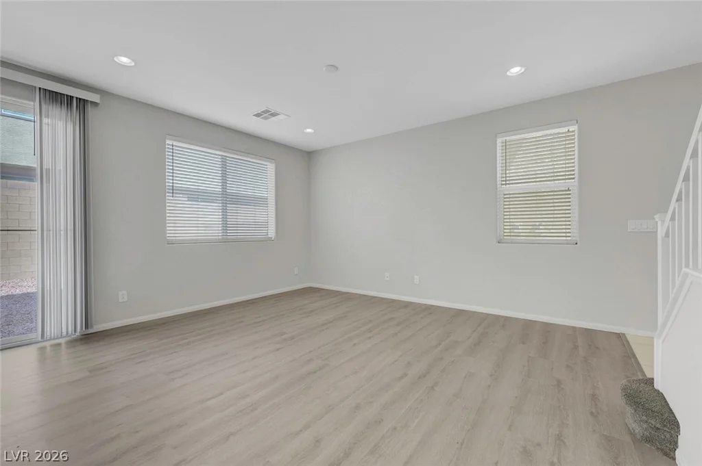 7711 Coral Cactus, Las Vegas, NV 89139