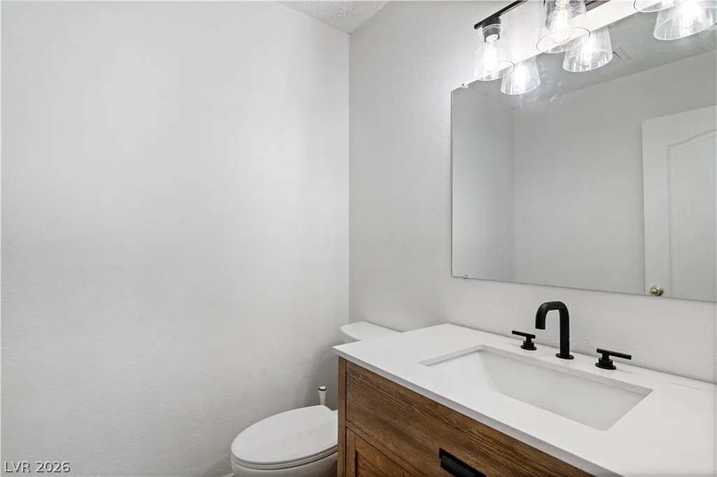 4490 Del Oro, Las Vegas, NV 89102