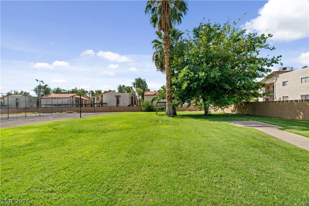 4490 Del Oro, Las Vegas, NV 89102