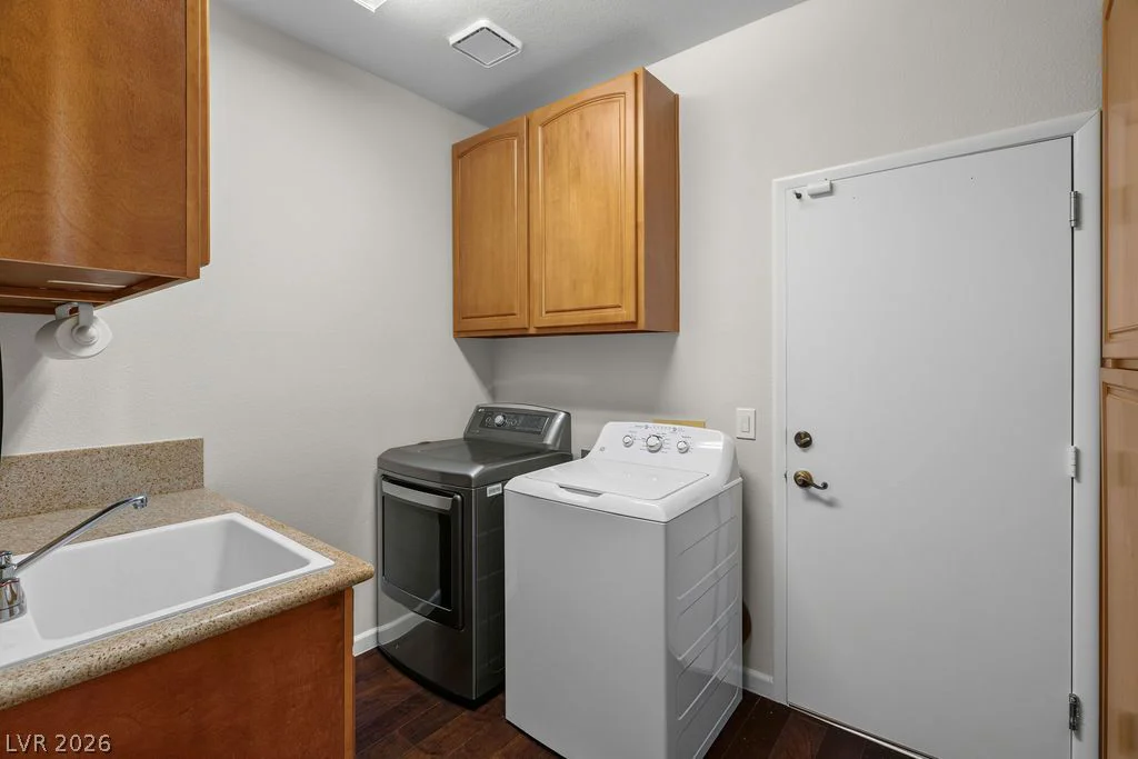 2504 Hacker, Henderson, NV 89074