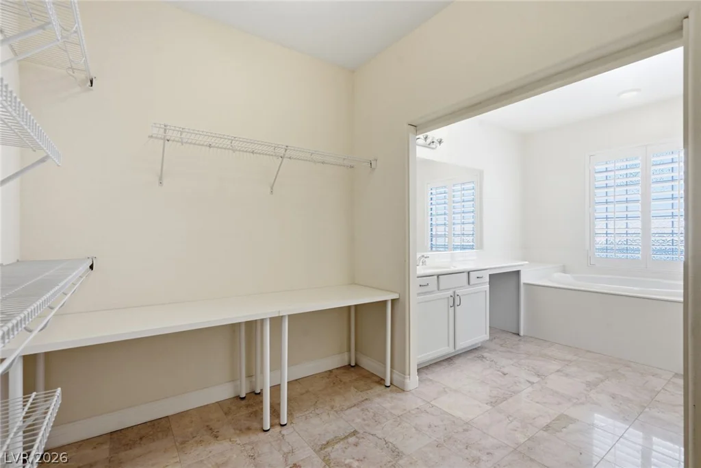 9952 Madison Walk, Las Vegas, NV 89149