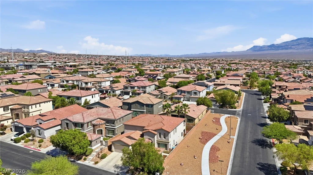 9952 Madison Walk, Las Vegas, NV 89149