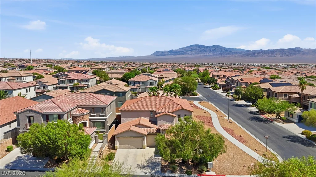 9952 Madison Walk, Las Vegas, NV 89149